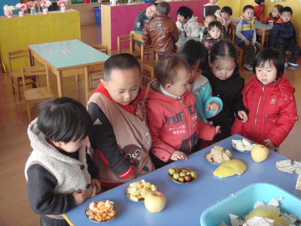 嬰幼兒家庭發展中心熱門話題：這些行為做得越多，孩子智力下降越快!趕緊改