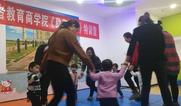 想要早教加盟店生源不斷，先進的早教課程很重要