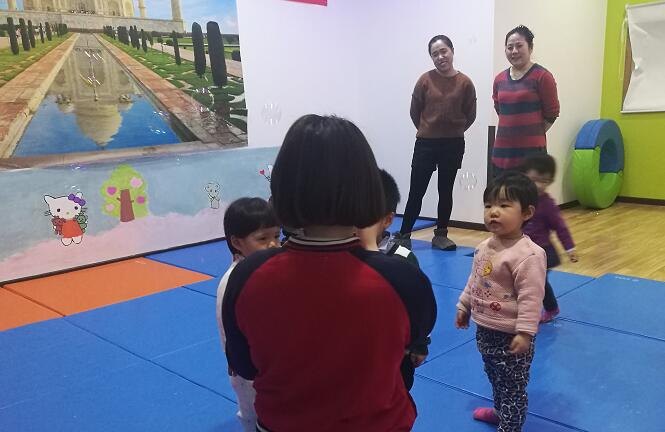 嬰幼兒早教：家庭是第一課堂