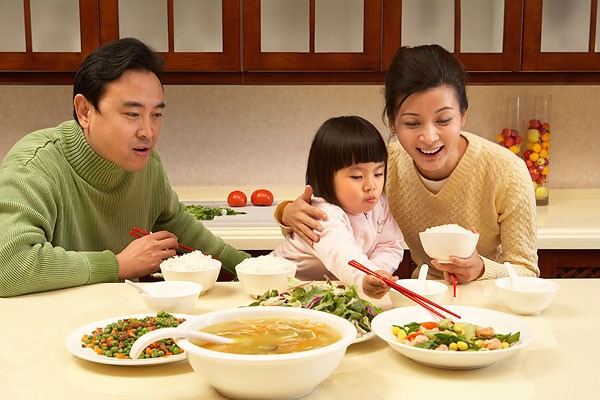 孩子什么時候用筷子好 如何教孩子用筷子