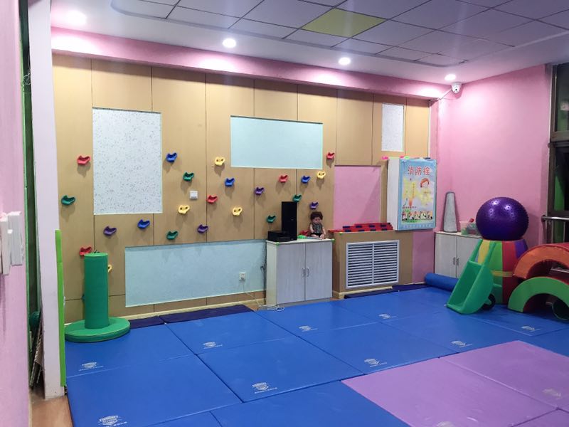 早教課堂育兒：孩子應該從小就學習節約