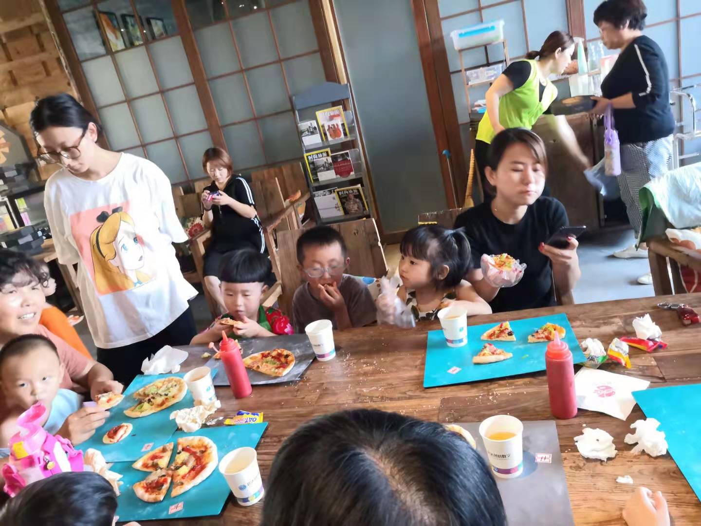 京師澳真《環(huán)球課程》美食披薩的制作